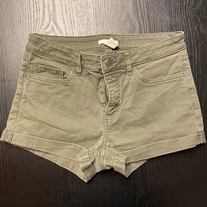 H&M short shorts